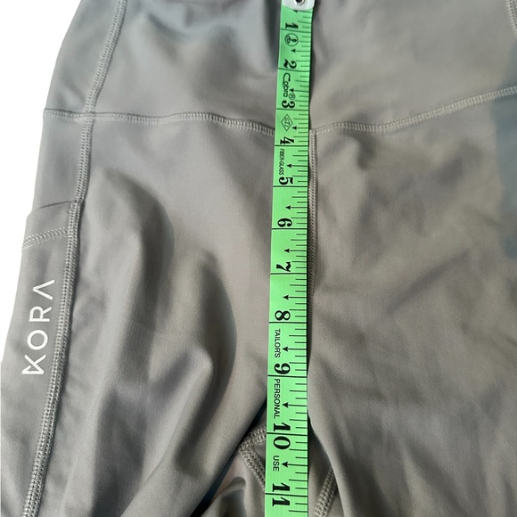 Kora Gray Legging Pants mesh on side Med - Picture 5 of 9